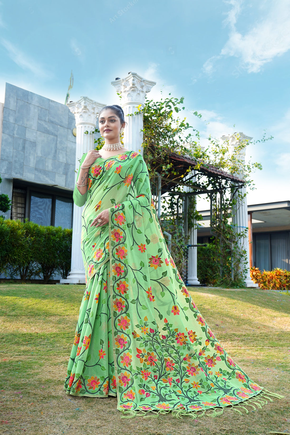 Ishika Fab Green Soft Cotton Saree