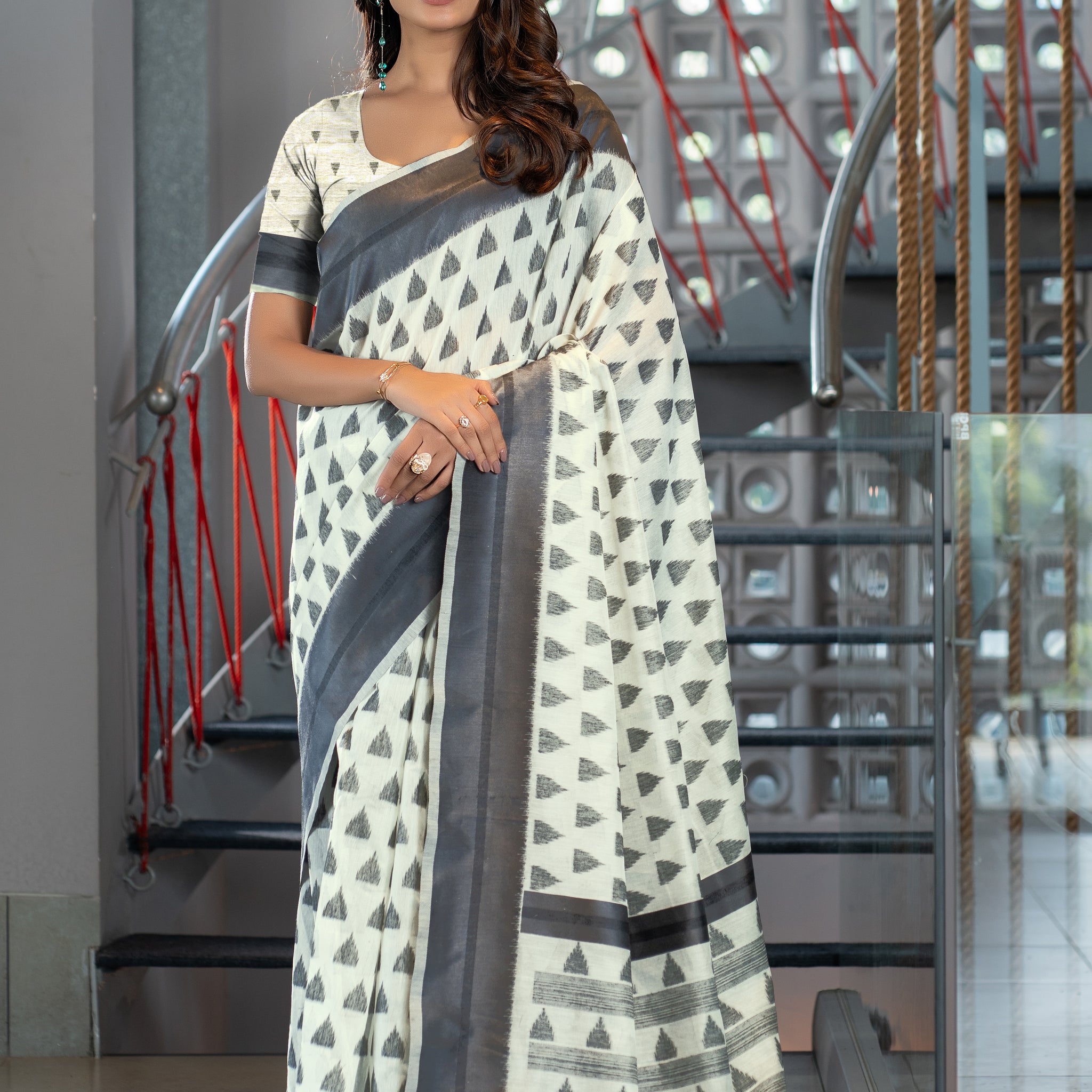 Ishika Fab Dolphin Grey Soft Cotton Saree